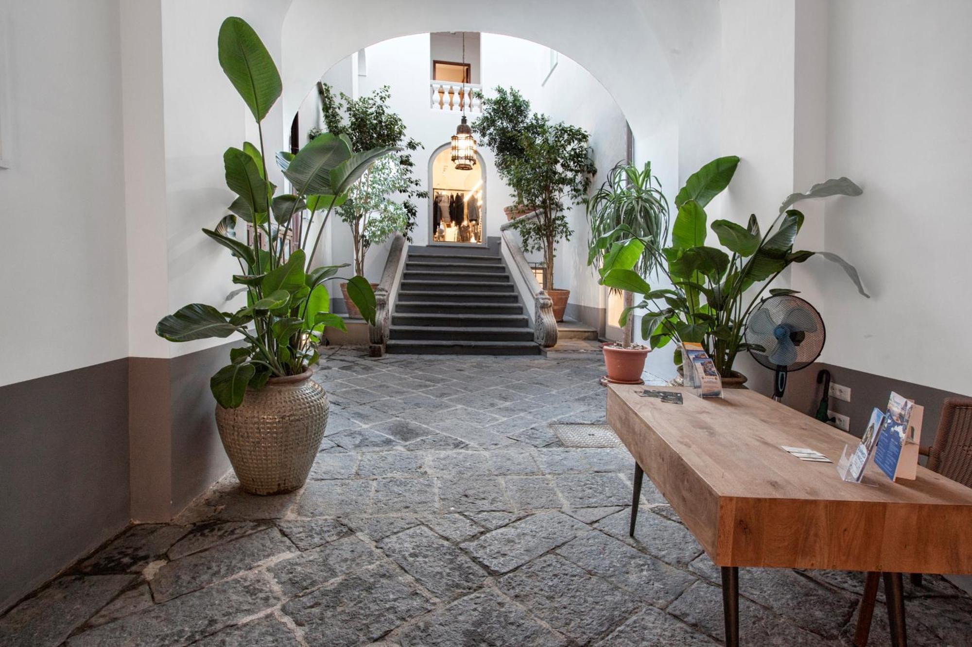 Amore Rentals - Appartamento Terrazza Tasso Sorrento Exteriér fotografie